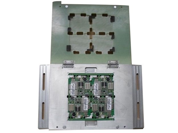 Manual-soldering-auxiliary-fixture1